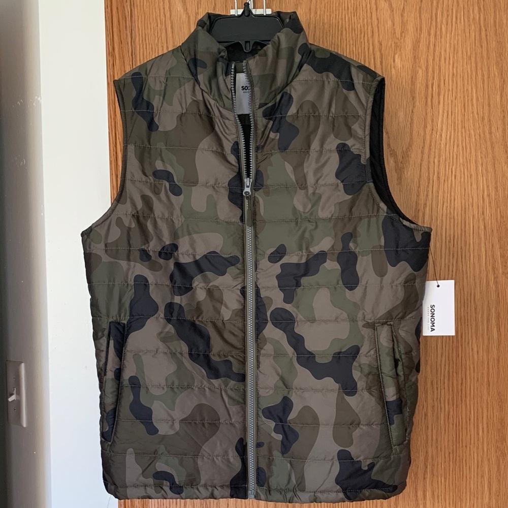Sonoma Camouflage Puffer Vest Size S